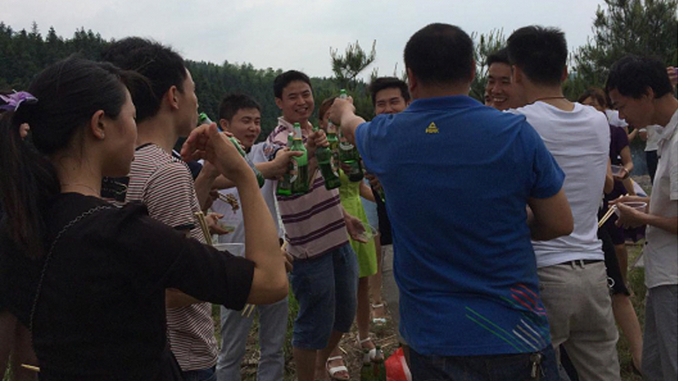 野飯香炊玉，炬神電子團隊活動：野炊